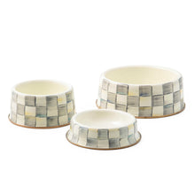 Cargar imagen en el visor de la galería, Sterling Check Medium Pet Dish