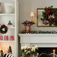 Cargar imagen en el visor de la galería, Cozy Christmas Lantern Arrangement