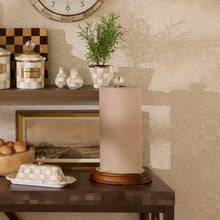 Cargar imagen en el visor de la galería, Mocha Check Wood Paper Towel Holder