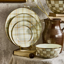 Cargar imagen en el visor de la galería, Tartan Latte Charger/Plate