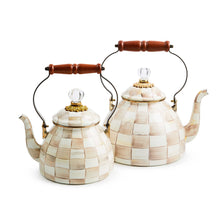 Cargar imagen en el visor de la galería, Mocha Check 2 Quart Tea Kettle