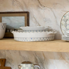 Cargar imagen en el visor de la galería, Sterling Check Everyday Small Oval Baker