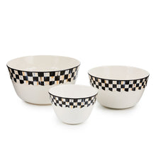 Cargar imagen en el visor de la galería, Courtly Check Everyday Mixing Bowls, Set of 3