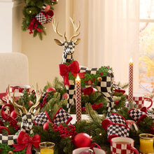 Cargar imagen en el visor de la galería, Holly Check Standing Deer
