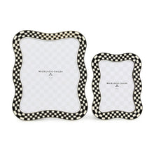 Cargar imagen en el visor de la galería, Wavy Check Silver Plated 5&quot;x 7&quot; Frame