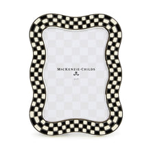 Cargar imagen en el visor de la galería, Wavy Check Silver Plated 5&quot;x 7&quot; Frame