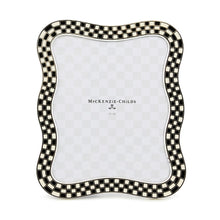 Cargar imagen en el visor de la galería, Wavy Check Silver Plated 8&quot; x 10&quot; Frame