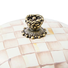 Cargar imagen en el visor de la galería, Mocha Check 3 Qt. Casserole