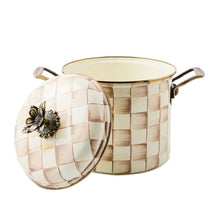 Cargar imagen en el visor de la galería, Mocha Check 7 Qt. Stockpot