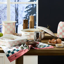 Cargar imagen en el visor de la galería, Rosy Check Medium Casserbole