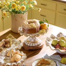 Cargar imagen en el visor de la galería, Mocha Check Ceramic Fluted Cake Stand