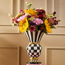 Cargar imagen en el visor de la galería, Courtly Check Ceramic Great Vase