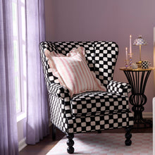 Cargar imagen en el visor de la galería, Rosy Check Reversible Scalloped Throw Pillow