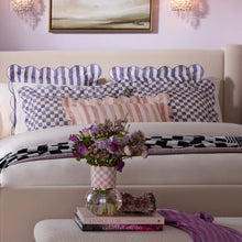 Cargar imagen en el visor de la galería, Rosy Check Reversible Scalloped Lumbar Throw Pillow