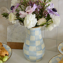 Cargar imagen en el visor de la galería, Sky Check Tall Vase
