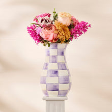 Cargar imagen en el visor de la galería, Violet Check Tall Vase