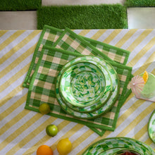 Cargar imagen en el visor de la galería, Green Woven Check Straw Placemats, Set of 4