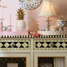 Cargar imagen en el visor de la galería, Rosy Check Tassel