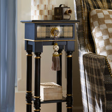 Cargar imagen en el visor de la galería, Mocha Check Tassel