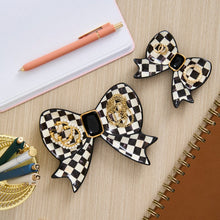 Cargar imagen en el visor de la galería, Courtly Check Bow Trinket Dishes, Set of 2