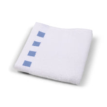 Cargar imagen en el visor de la galería, Washcloth with French Blue Check Border