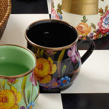 Cargar imagen en el visor de la galería, Flower Market Mug - Black