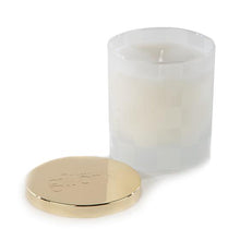 Cargar imagen en el visor de la galería, Winter Bouquet Candle - 8 oz.