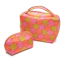 Cargar imagen en el visor de la galería, Grapefruit Twist Half-Moon Case