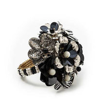 Cargar imagen en el visor de la galería, Marquee Napkin Rings - Set of 4