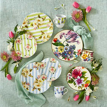 Cargar imagen en el visor de la galería, Wildflowers Dinner Plate - Green